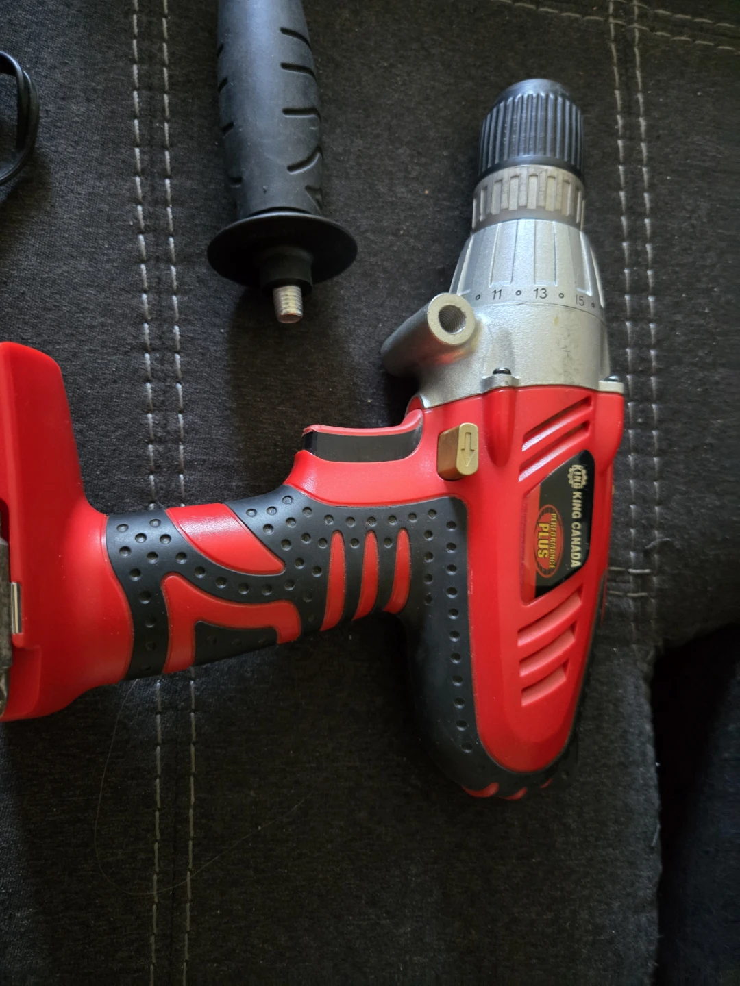 King Canada Cordless Drill Kit with 2 Batteries - photo 4