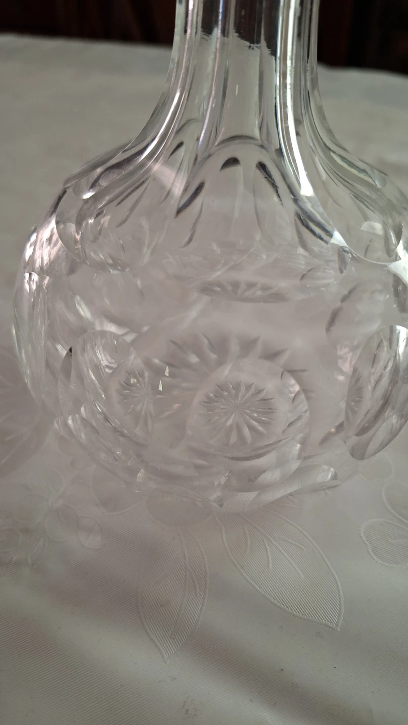 Crystal Decanter - Etched Glass - photo 2