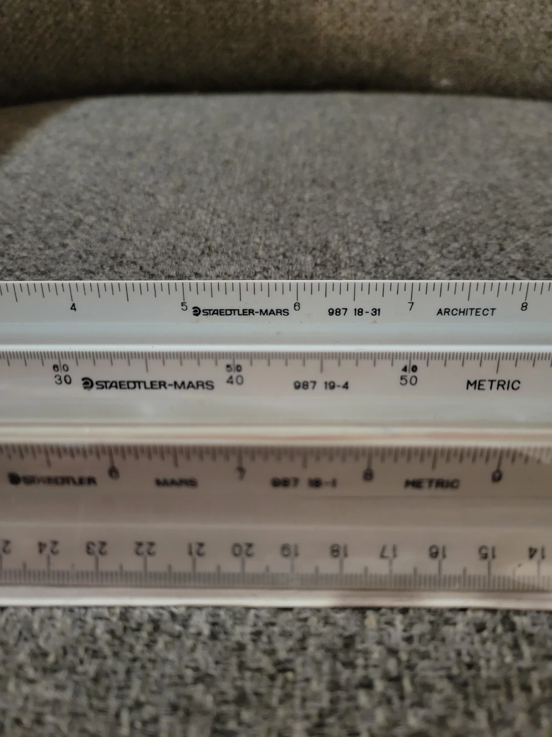 Staedtler-Mars triangular scales - photo 2
