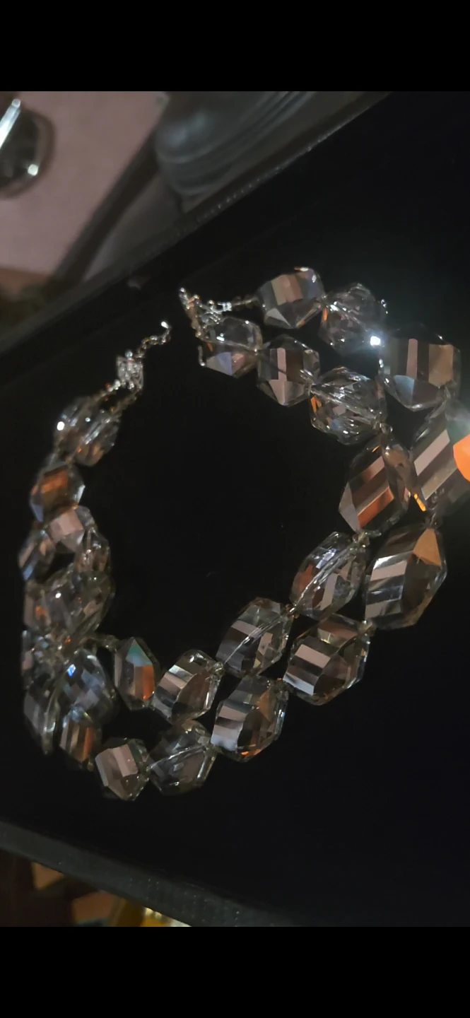 "Vintage Butler and Wilson Clear Crystal Statement Necklace - photo 4