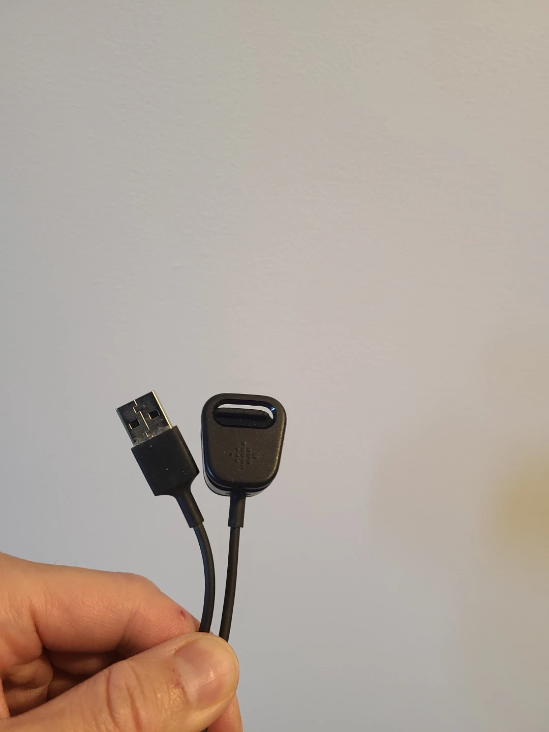 Fitbit Charge 3/4 Charger - photo 2