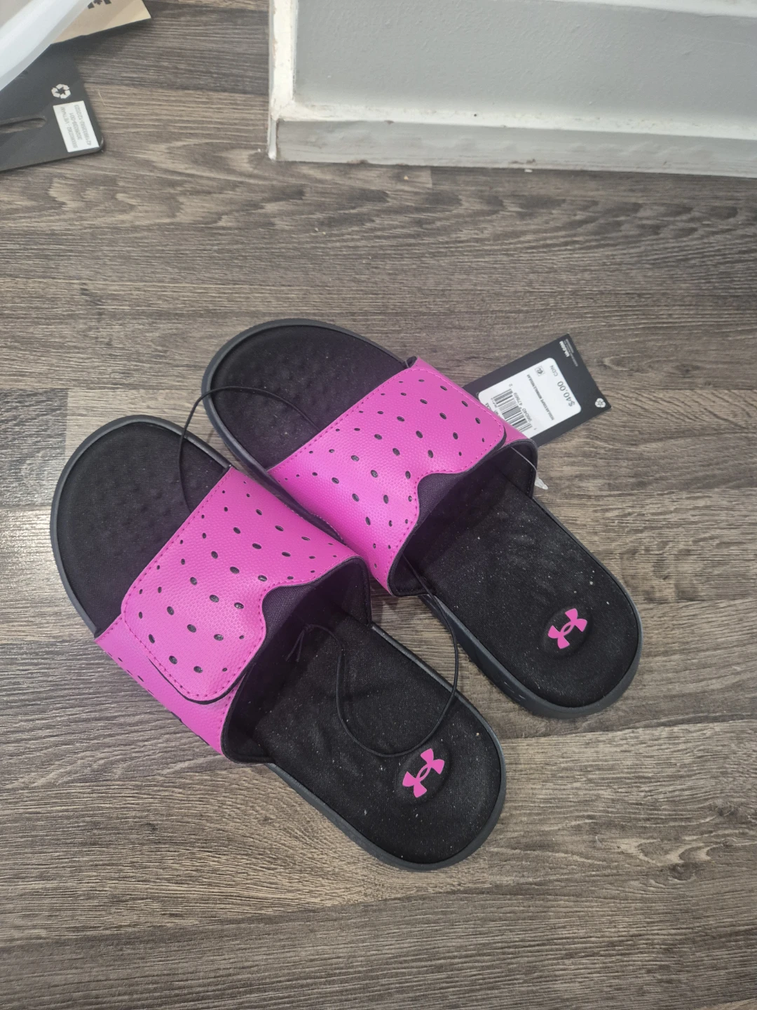 Under Armour Pink Slides us6 - photo 2