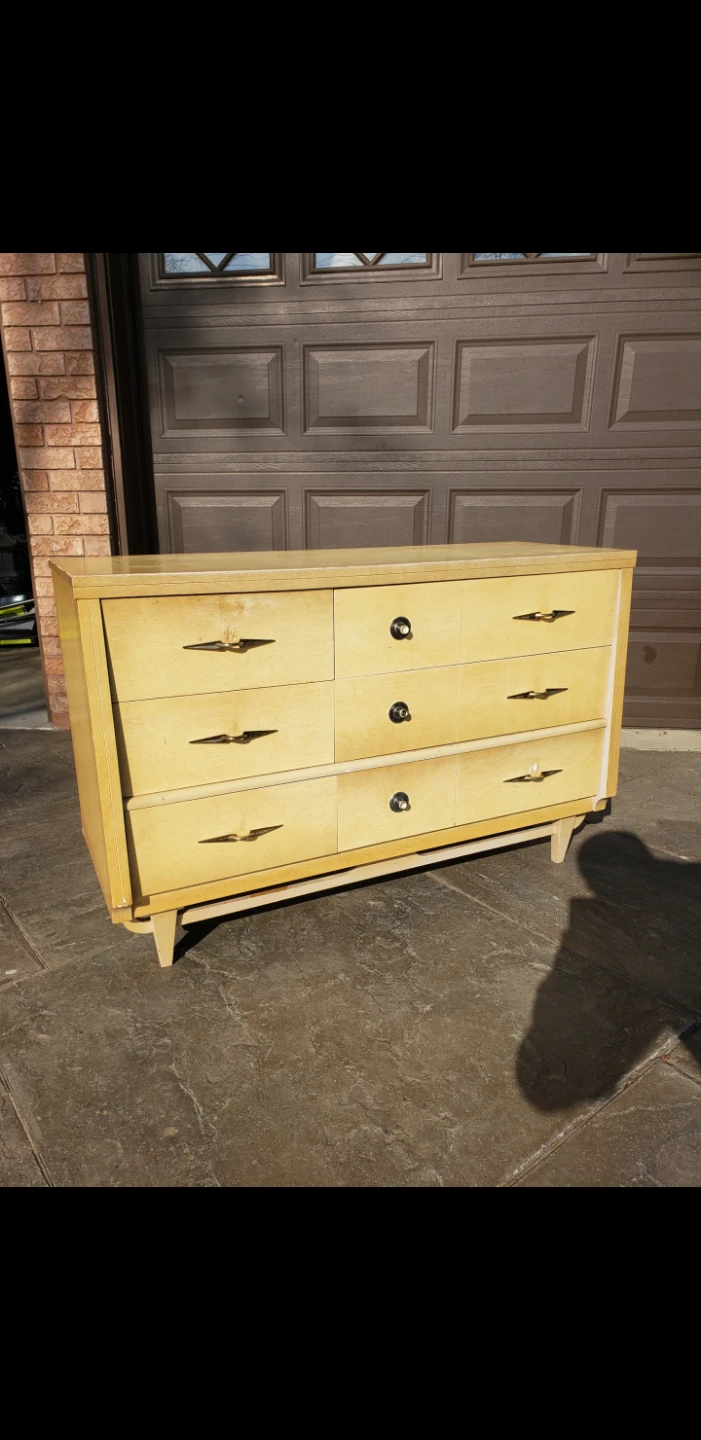 Mid-Century Modern 6-Drawer Dresser