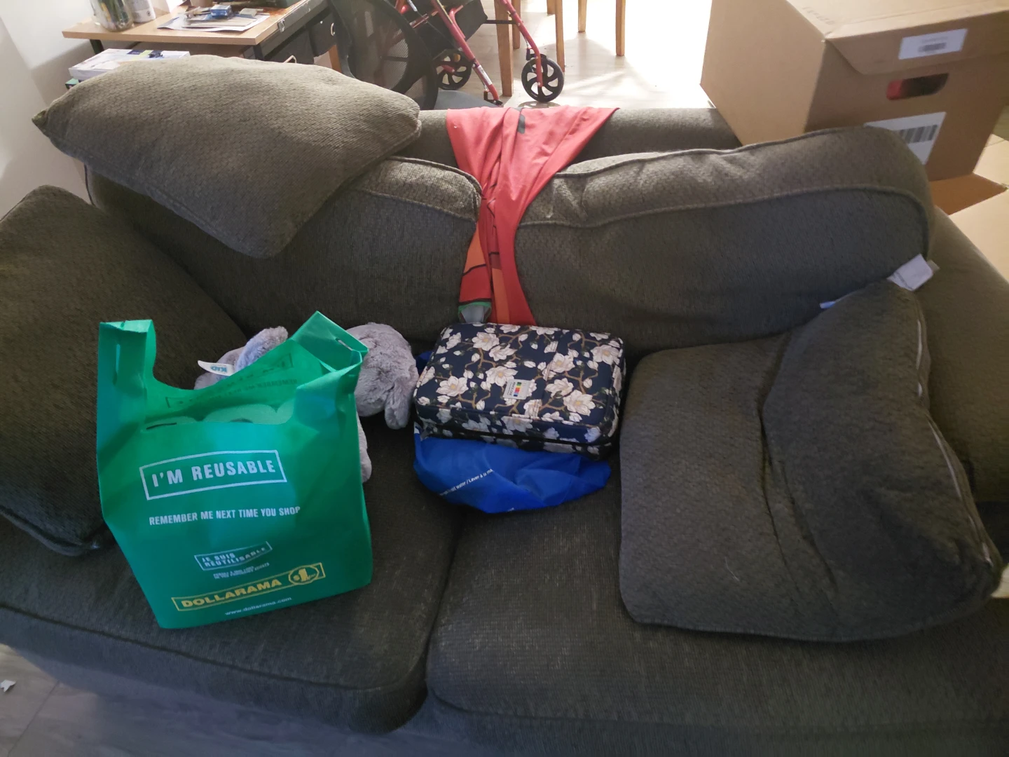 Sofa and Loveseat Set - photo 2