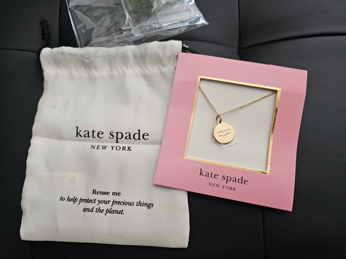BNWT Authentic Kate Spade Gold Pendant Necklace - photo 3