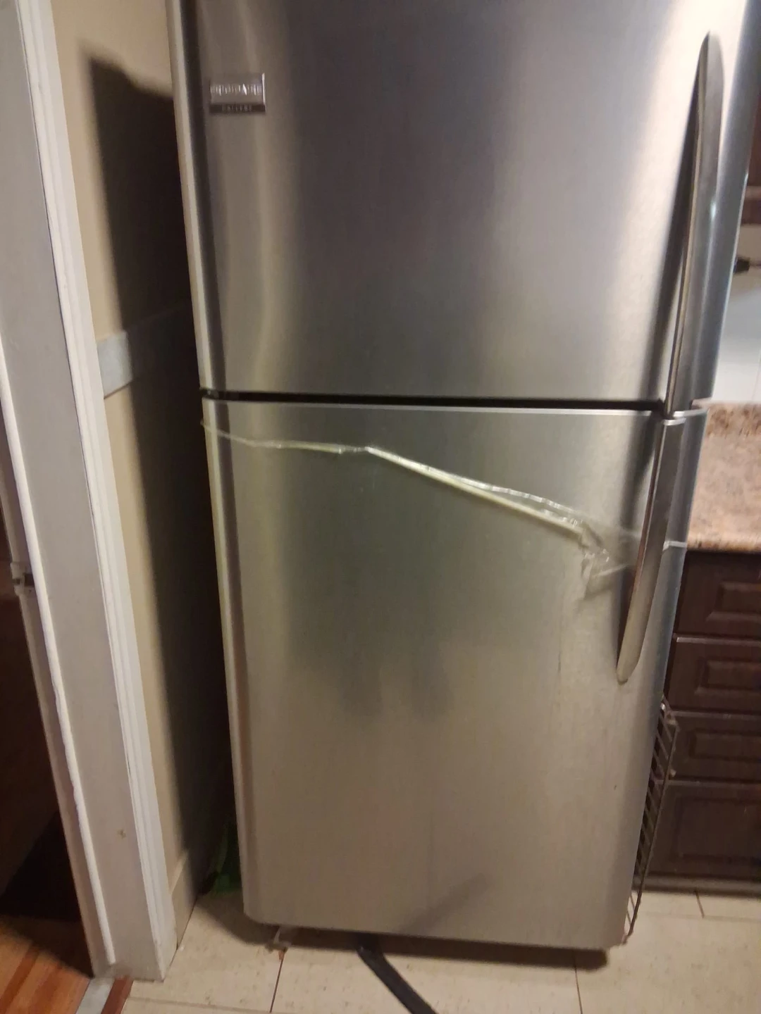 Refrigerator