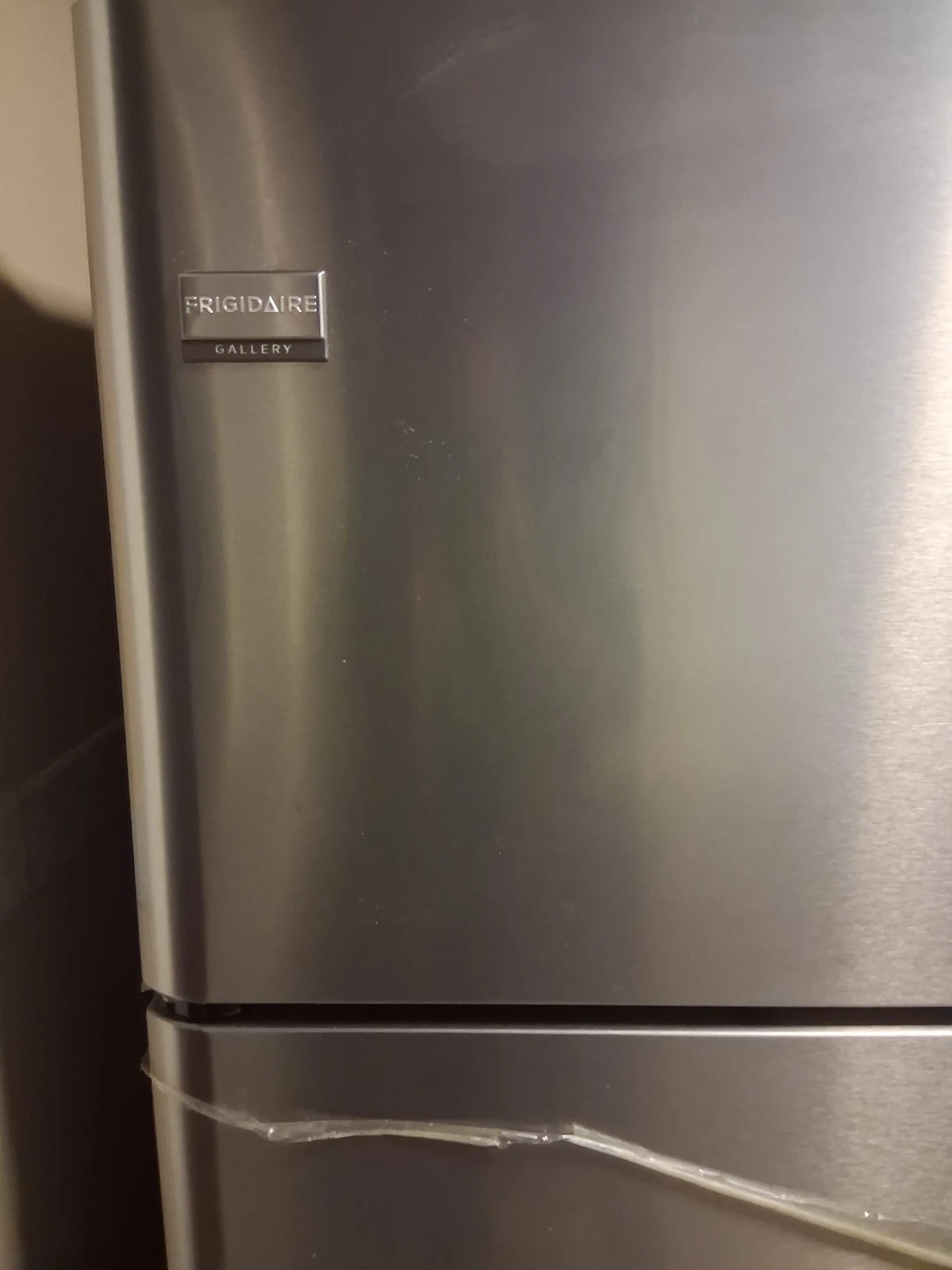 Refrigerator - photo 2