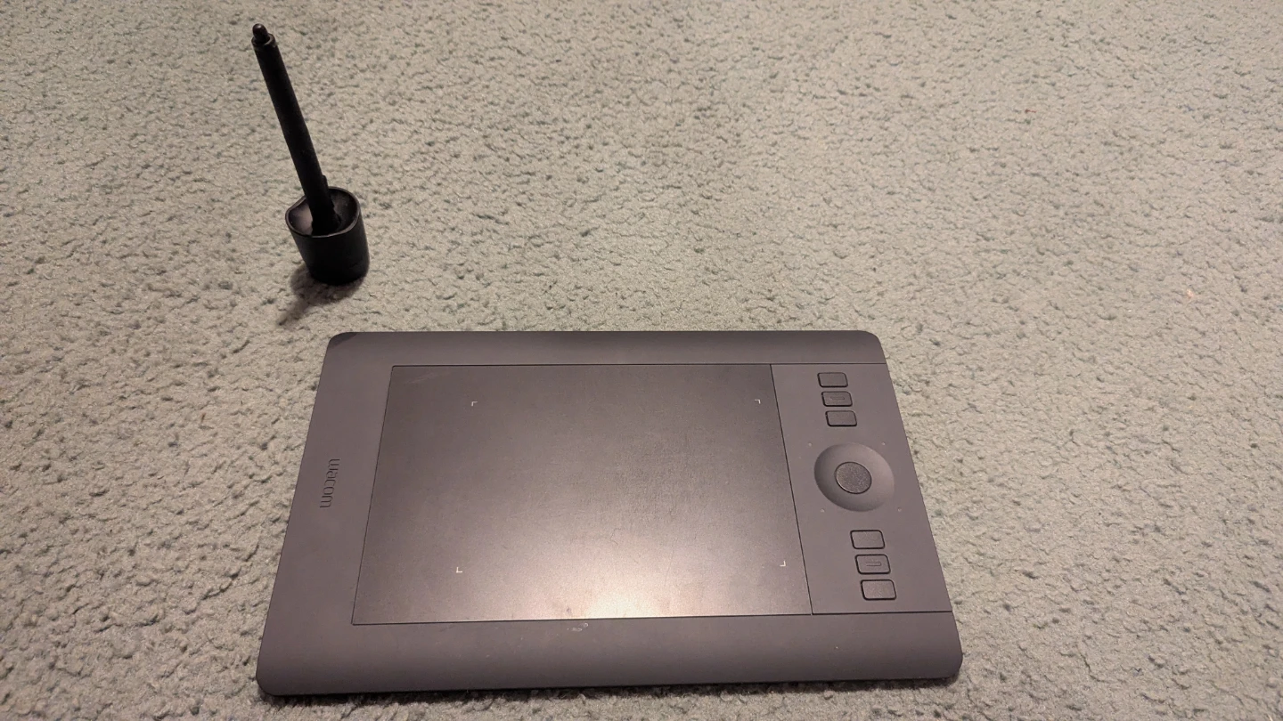 Wacom Intuos Pro Pen Tablet Small - photo 3