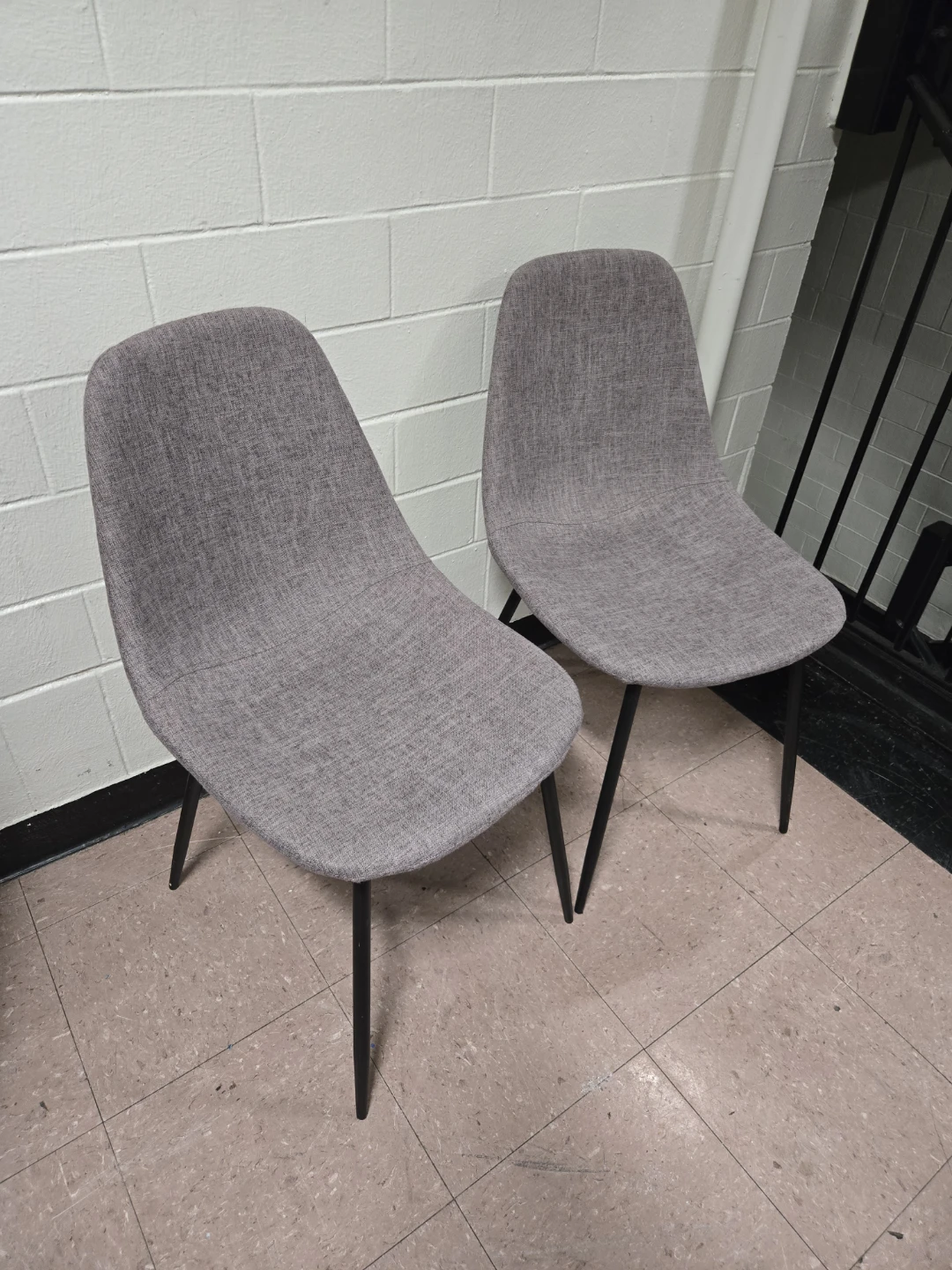 TITLEMid Century Modern Gray Fabric Dining Chairs - Set of 2 - photo 4