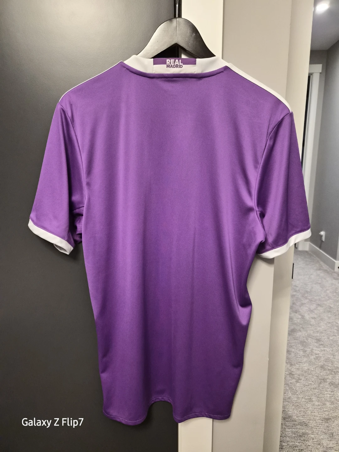 Adidas Real Madrid 2017-18 Purple Jersey - photo 2