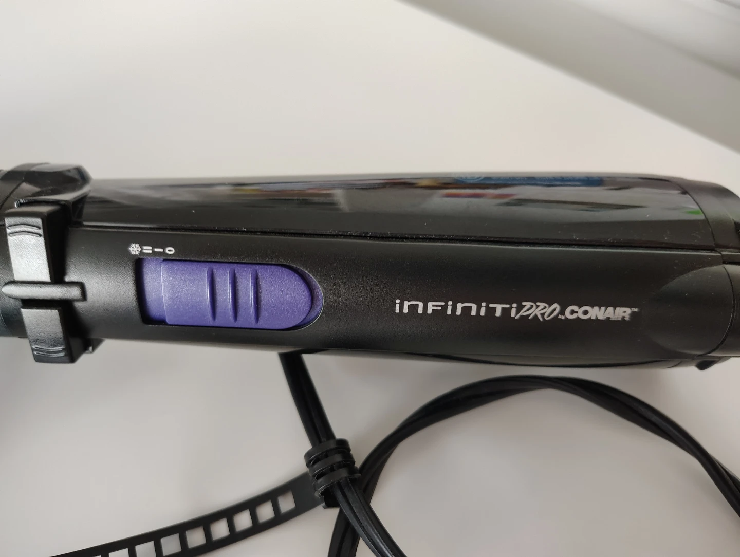 InfinitiPRO by Conair Spin Air Rotating Styler - photo 3