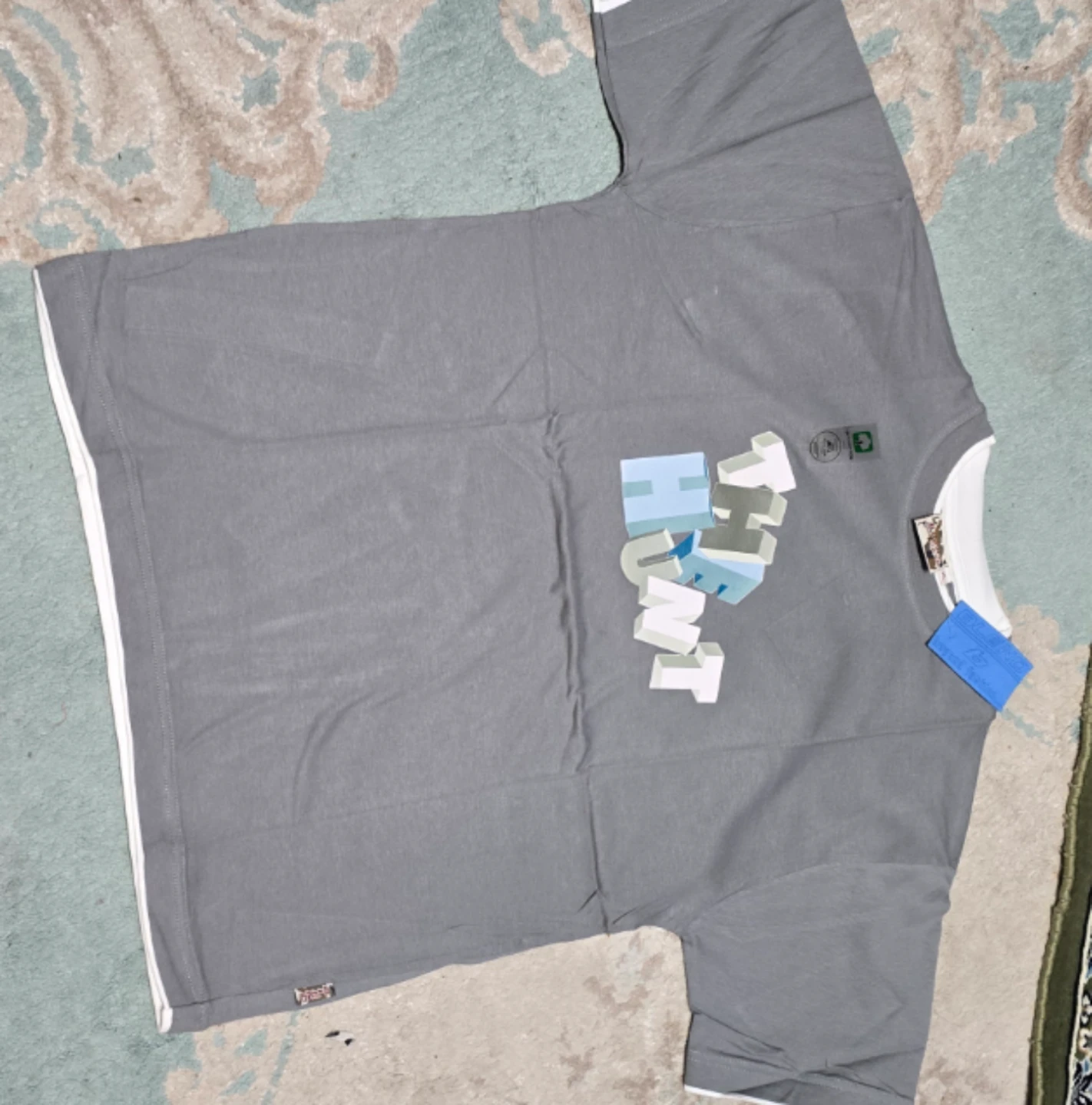 ⚽️Brand new $5 T-Shirt