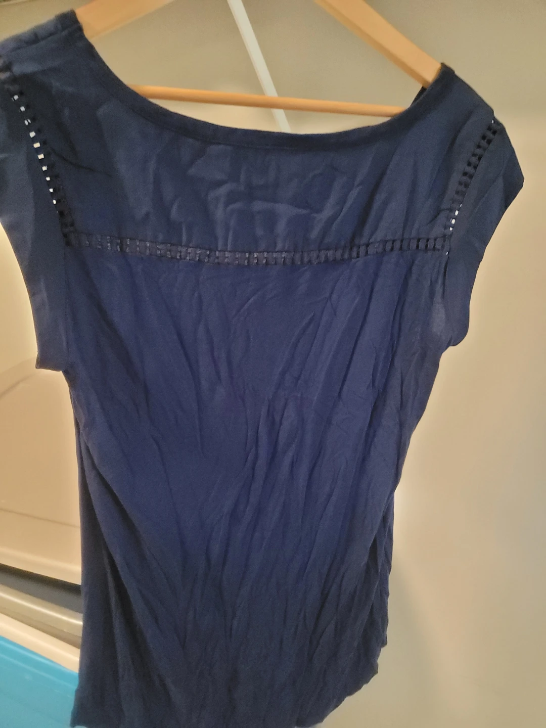 Denver Hayes Blue Cap Sleeve Top - Size L - photo 3