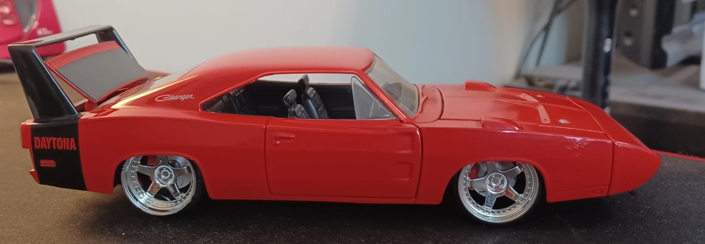 Jada 1969 Dodge Charger Daytona - photo 4
