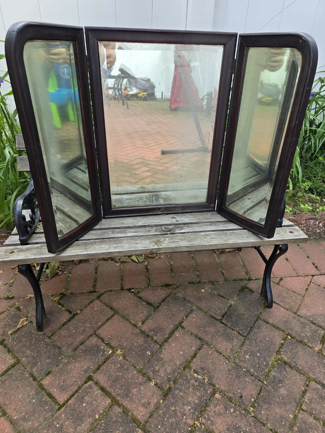 Antique Tri-Fold Vanity Mirror - photo 2