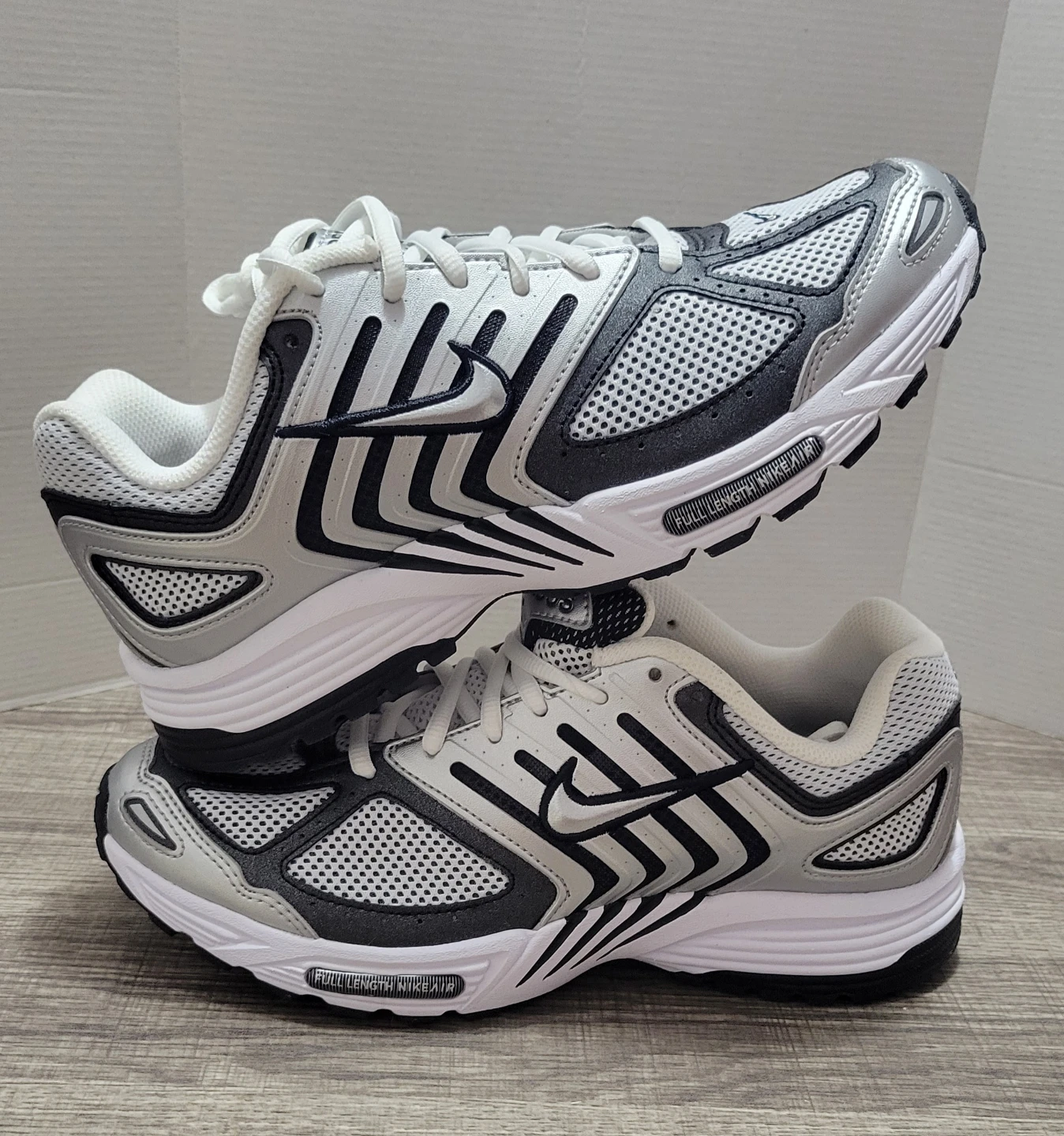 Nike Air Pegasus Men's Running Shoes Size 8