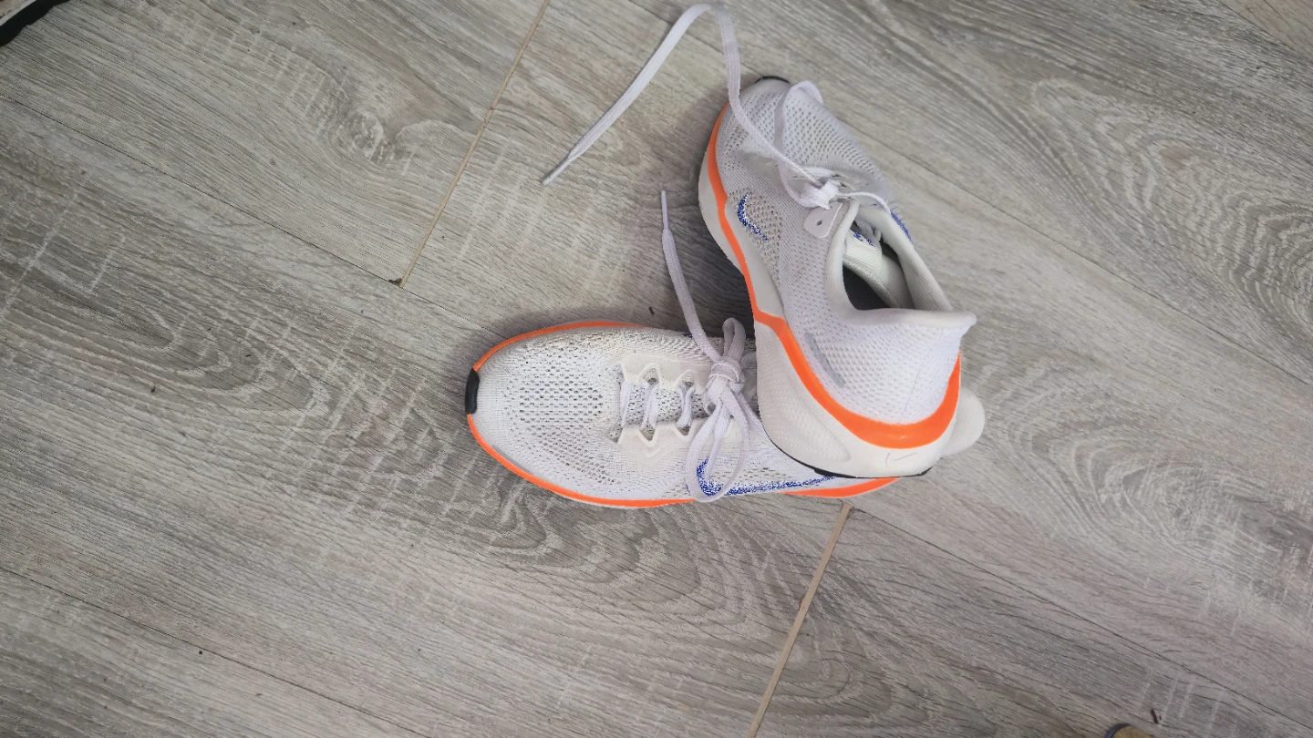 Nike Running Shoes - photo 3