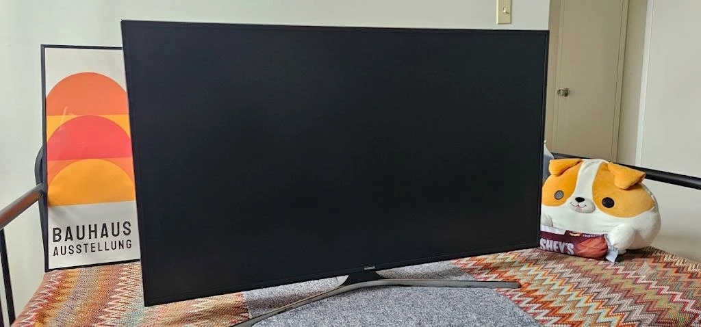 Donation Samsung 50" 4K UHD Smart TV