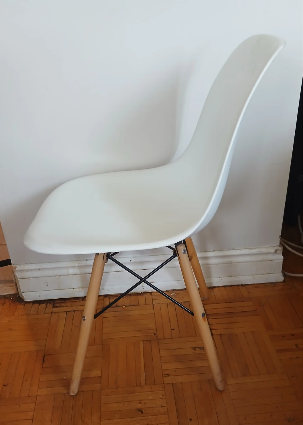 White Eames Style Dining Chair - photo 2