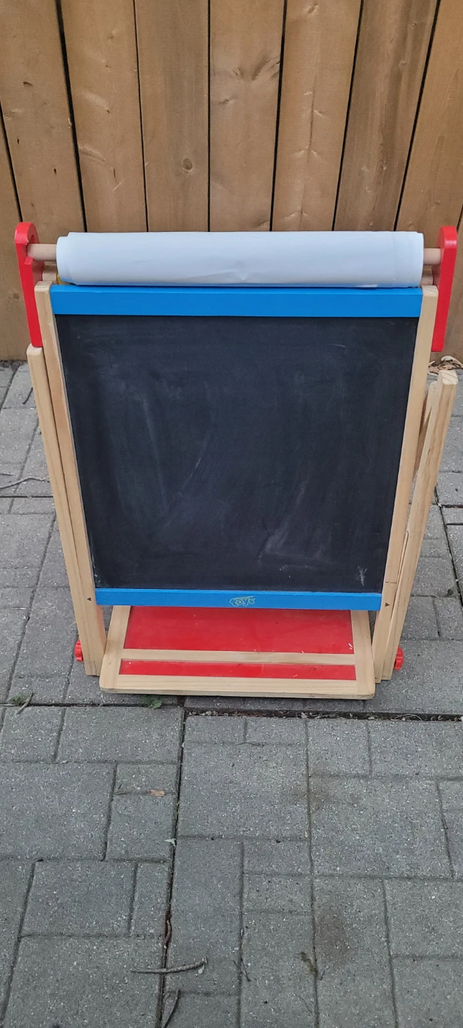 Kids Art Easel with Chalkboard and Whiteboard