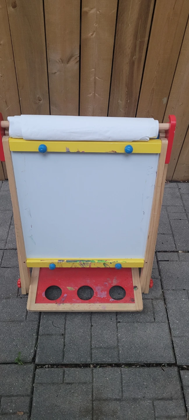 Kids Art Easel with Chalkboard and Whiteboard - photo 2