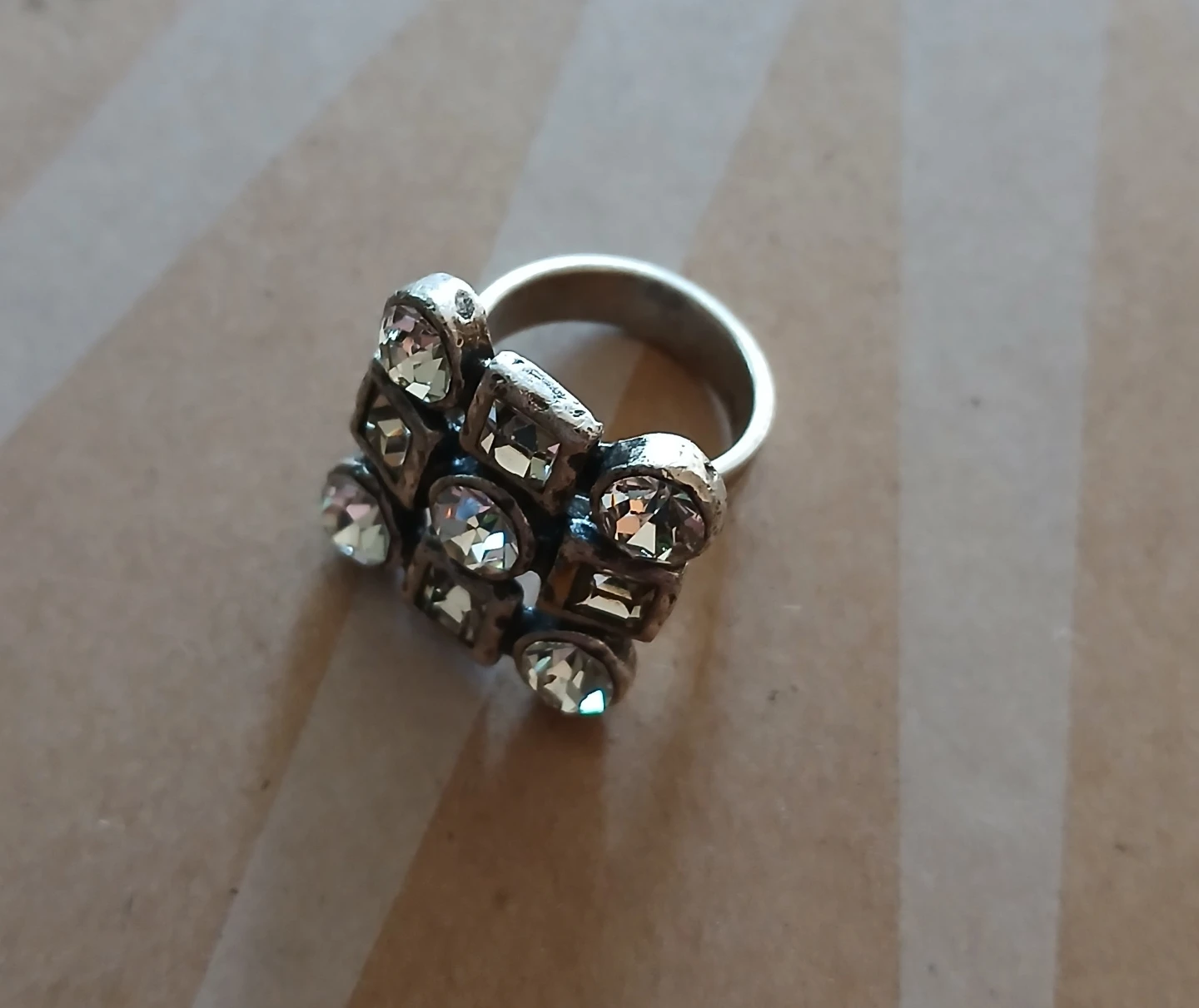 Arts & Crafts Ring with Crystals - photo 3