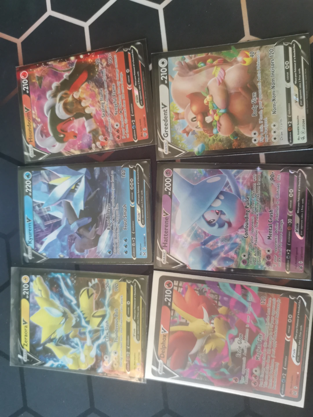 Pokémon V Trading Cards ⚽