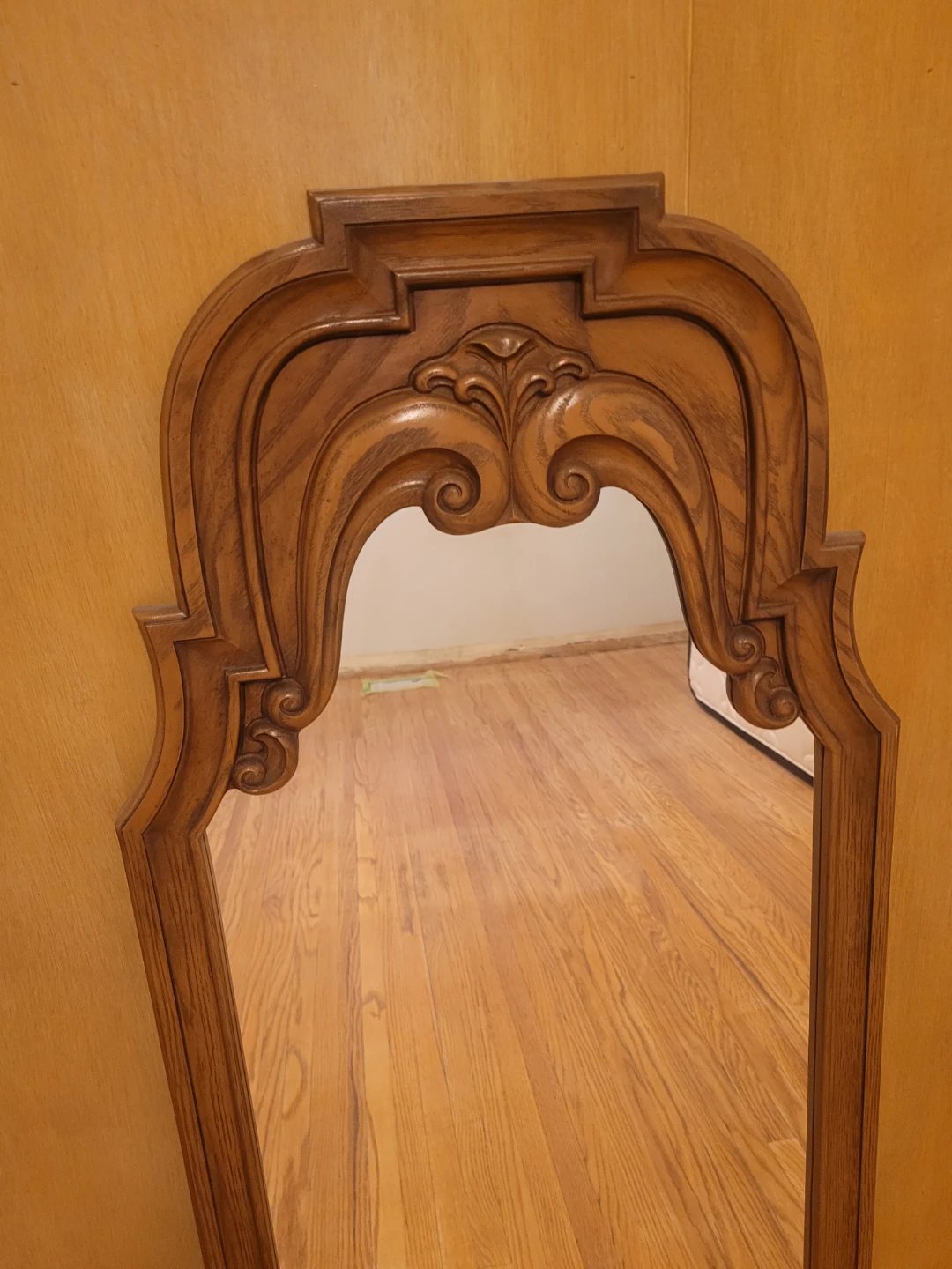 Vintage wooden decor mirror - photo 2