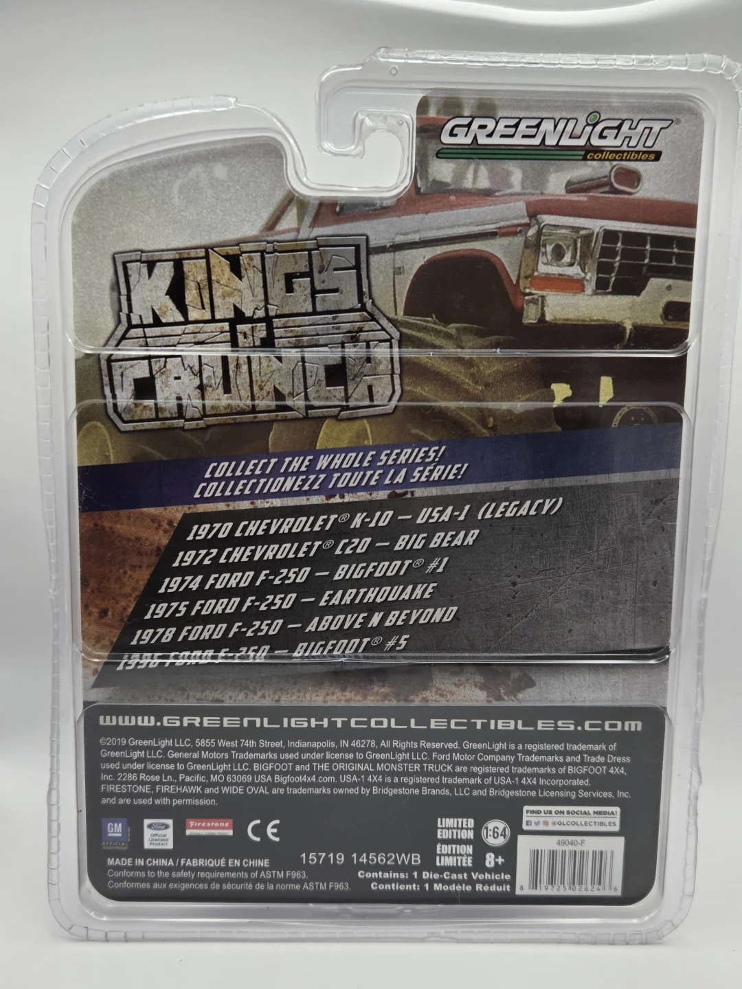 Greenlight Kings of Crunch Big Bear 1972 Chevy C20 1:64 - photo 3