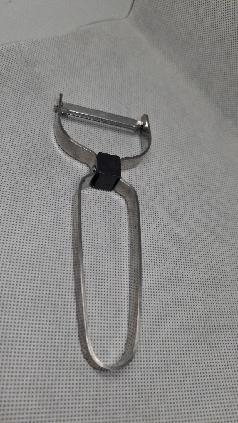 Stainless Steel Swivel Peeler
