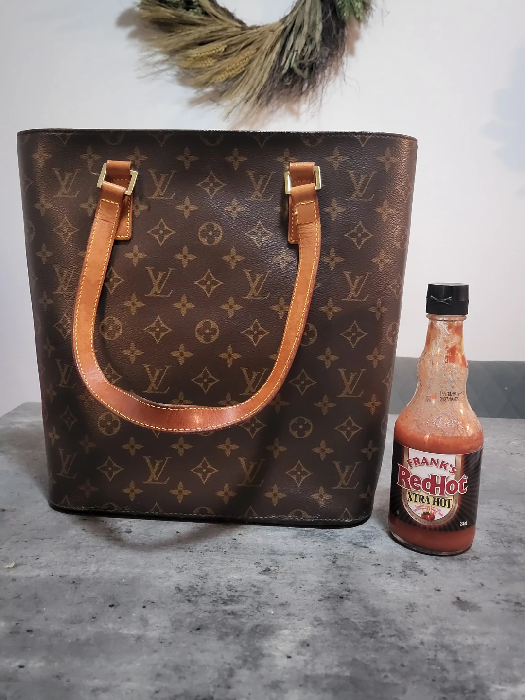Louis Vuitton Tote Bag - photo 4