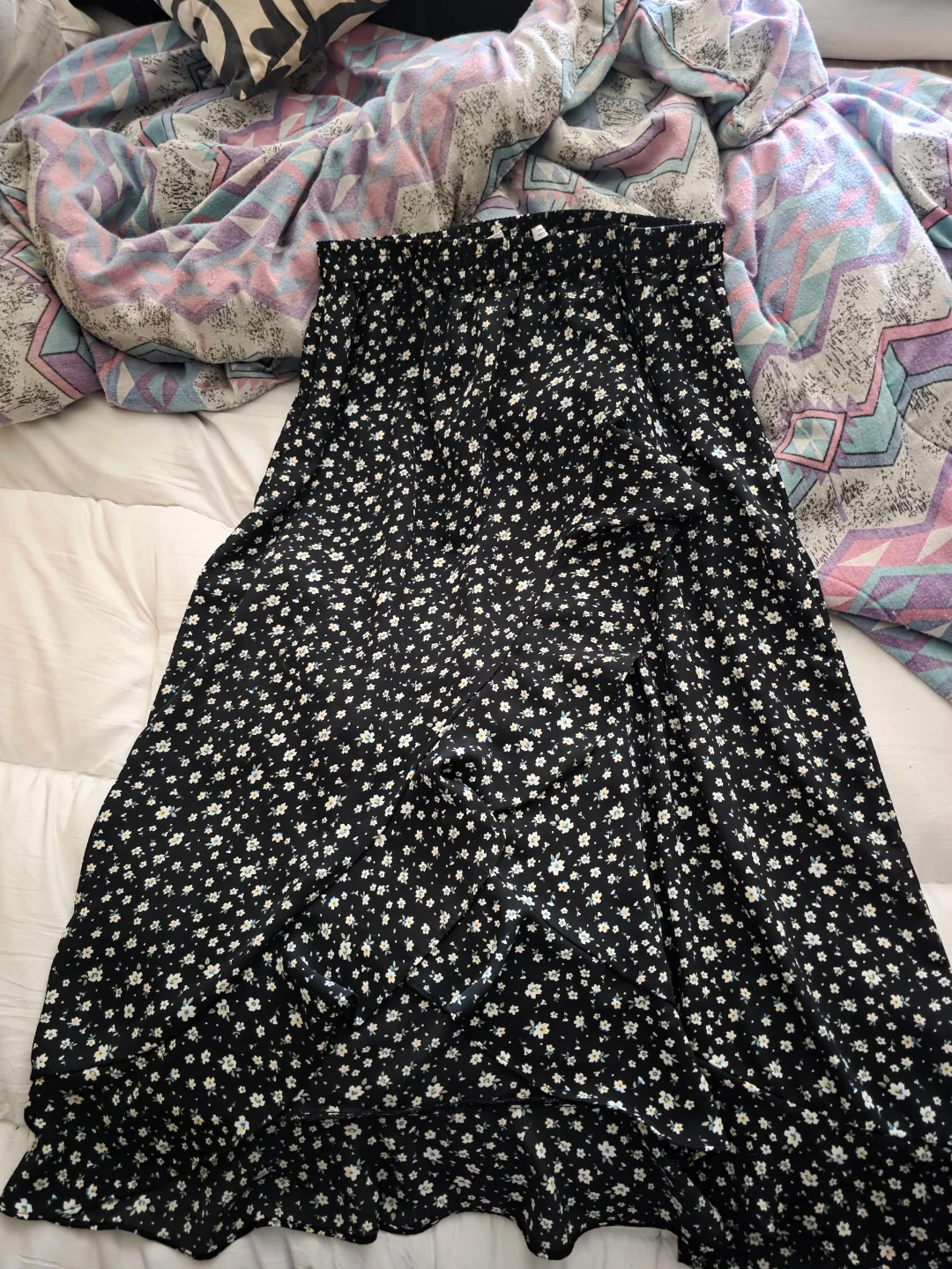 Twik Par Simons Black Floral Maxi Skirt Size S