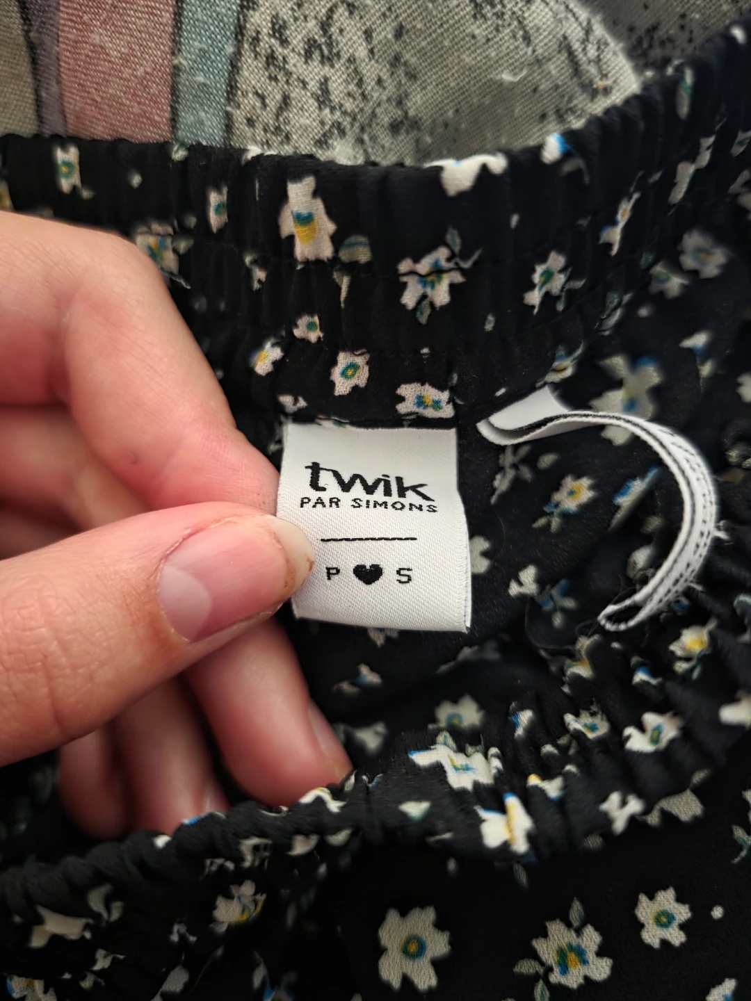 Twik Par Simons Black Floral Maxi Skirt Size S - photo 2