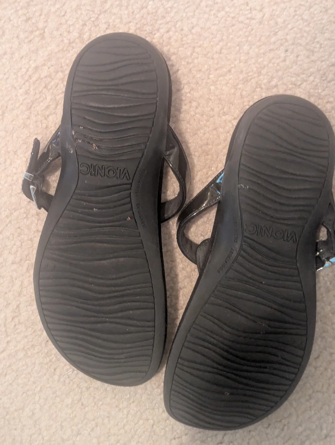 Vionic Sandals, Size 8, fits more like 8.5 - photo 3