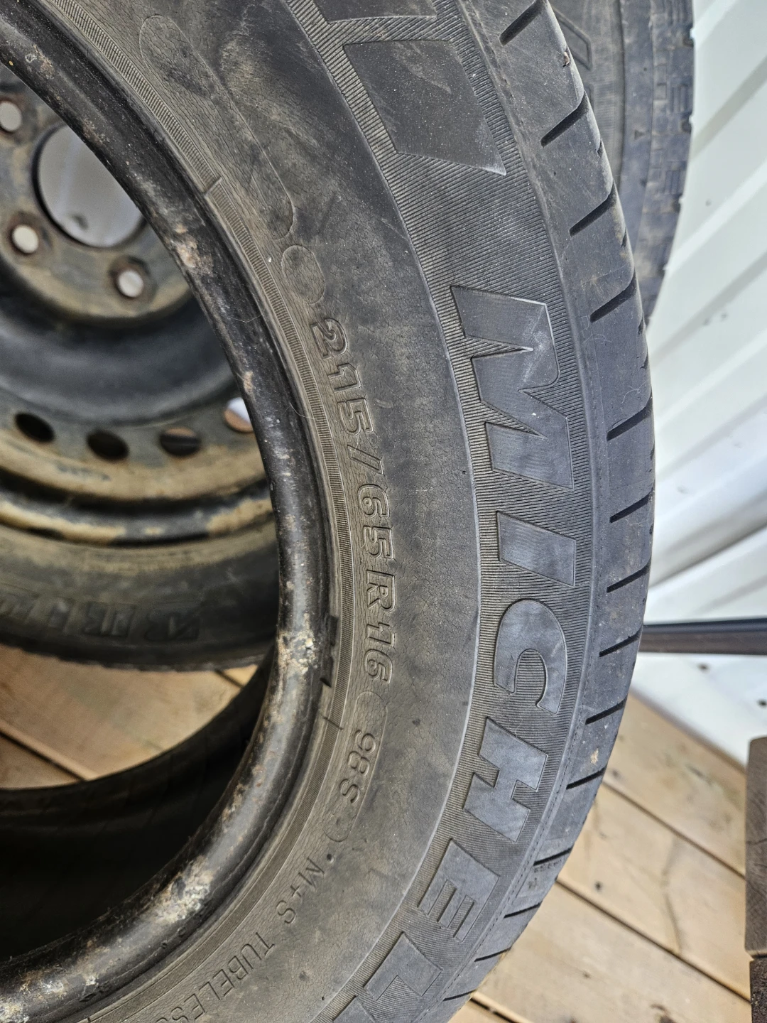 Michelin Tire 215/65R16