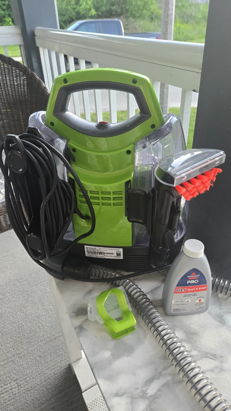 Bissell Little Green Proheat Pet Carpet Cleaner - photo 3