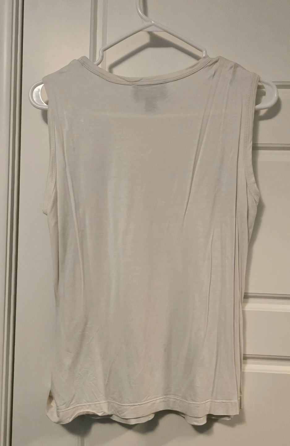 St. John Boutiques Exclusive  Tank Top with Black Lace Overlay - photo 4