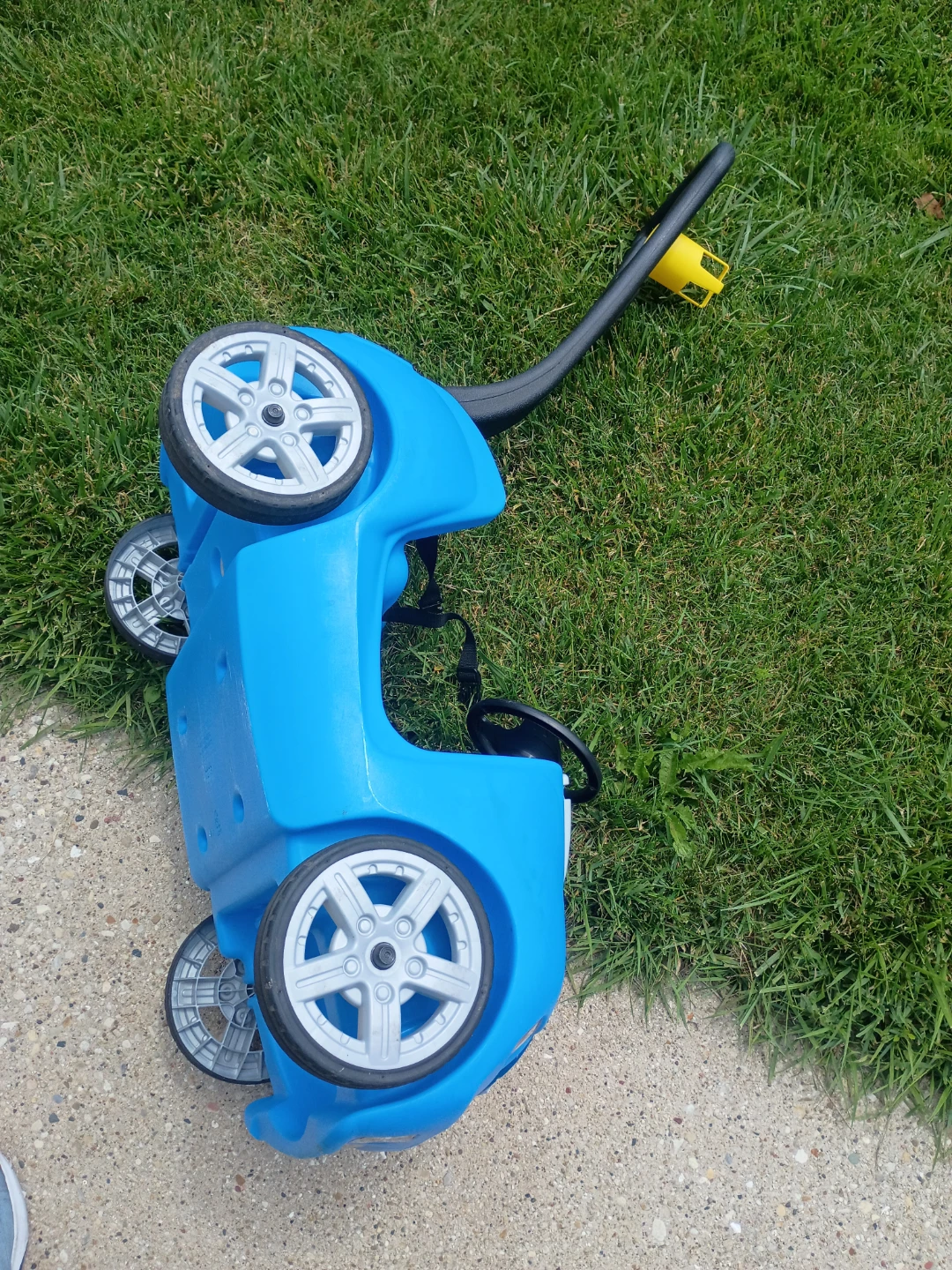 Blue Ride-On Toy Car with Push Handle - photo 5