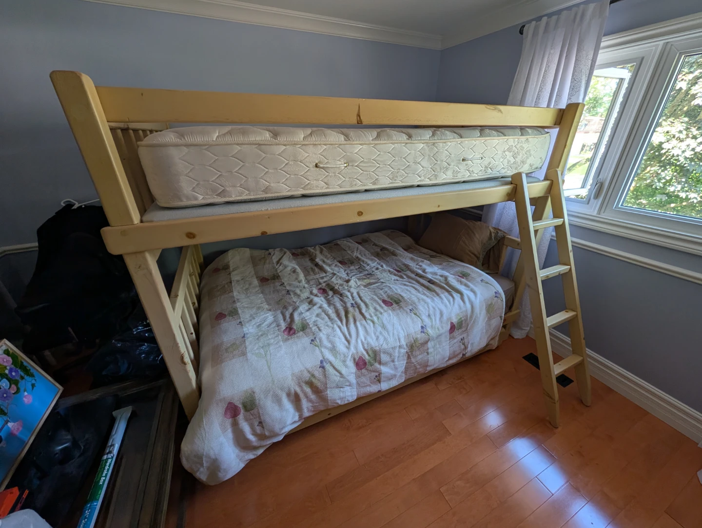 Pioneer Handcraft Solid Oak Bunk Bed Suite – Twin XL + Trundle