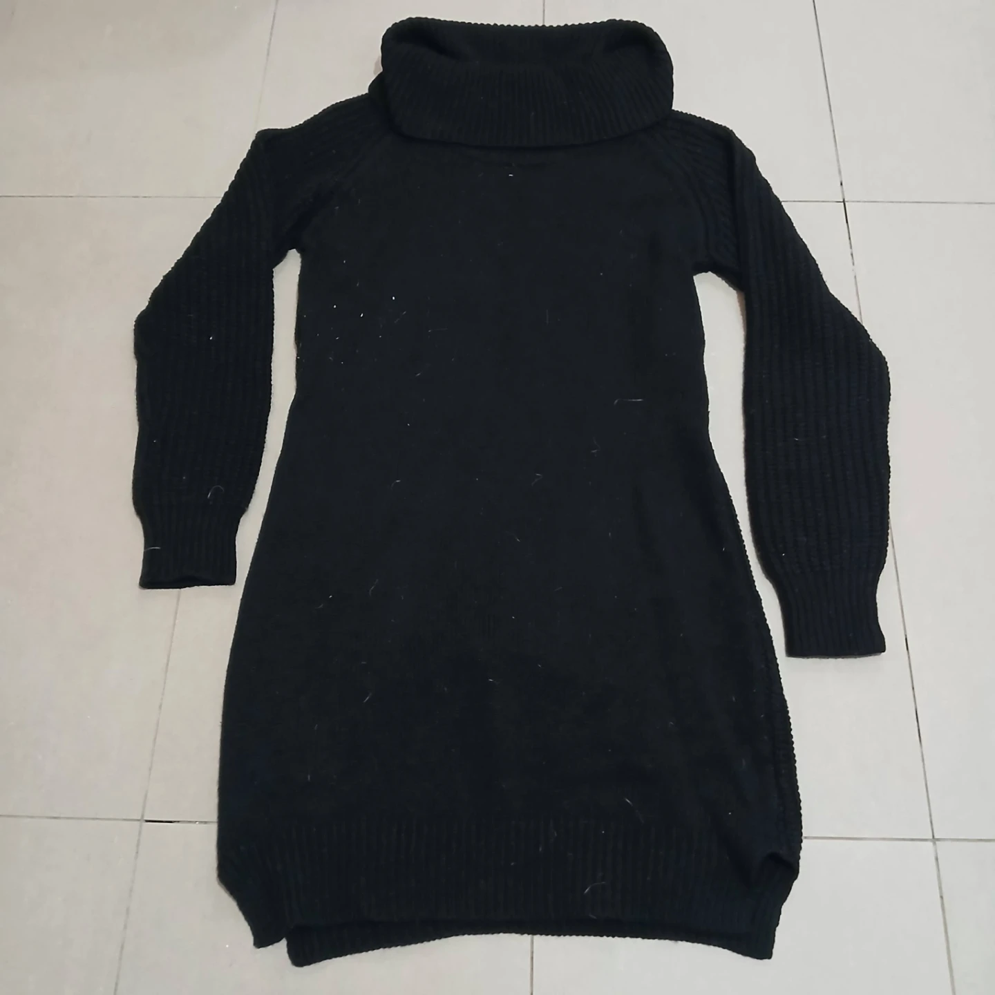 ⚽ Black Turtleneck Sweater Dress
