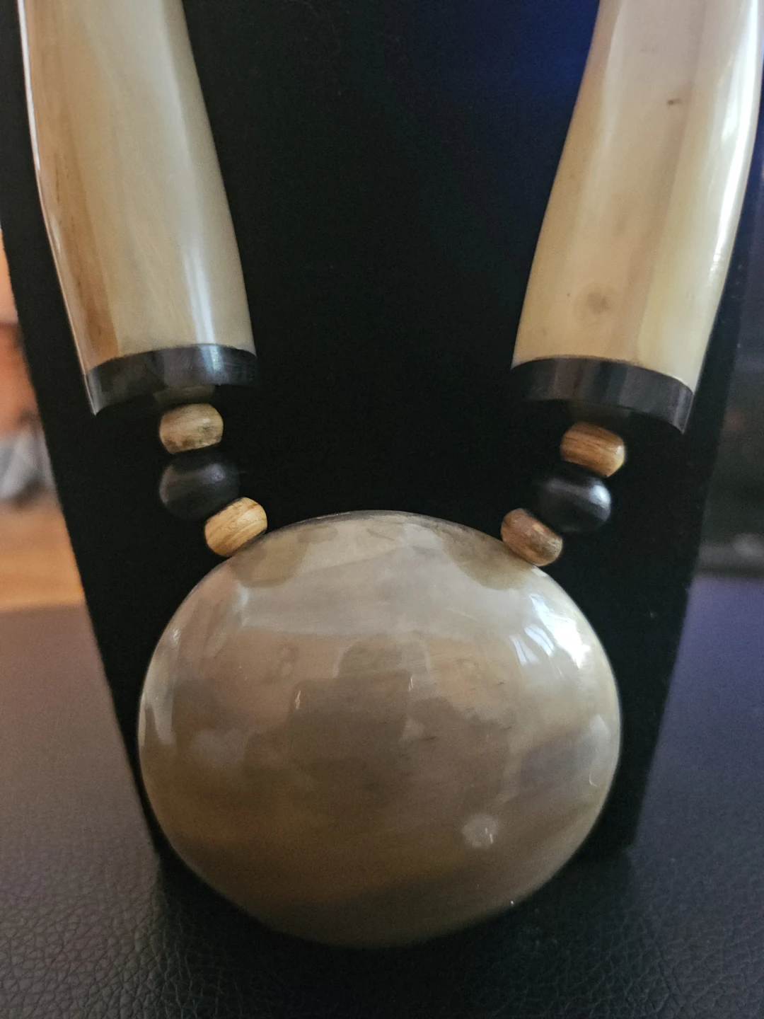 Large Natural Stone Pendant Necklace with Horn Accents - photo 2