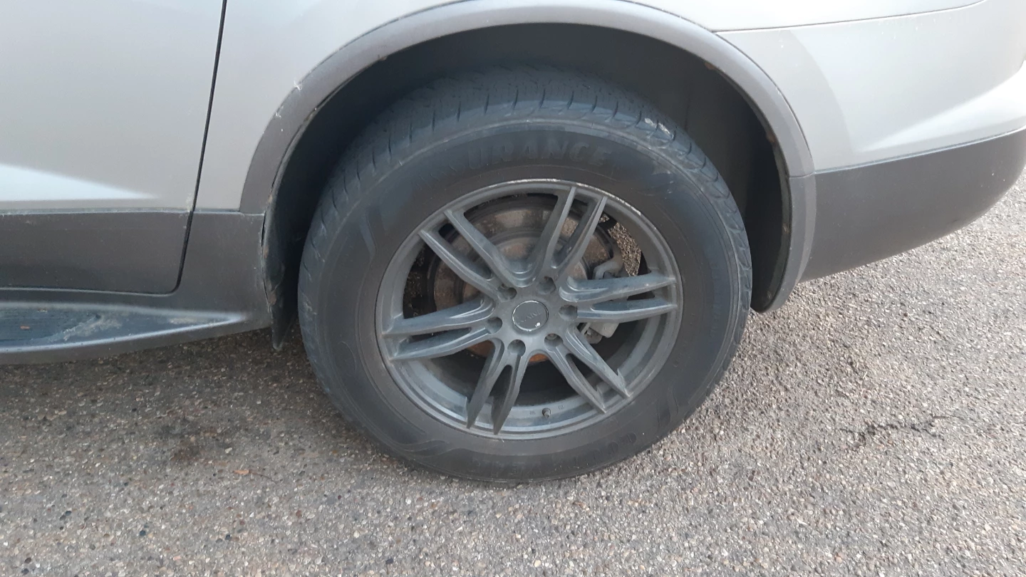 2009 Silver Buick Enclave - photo 3