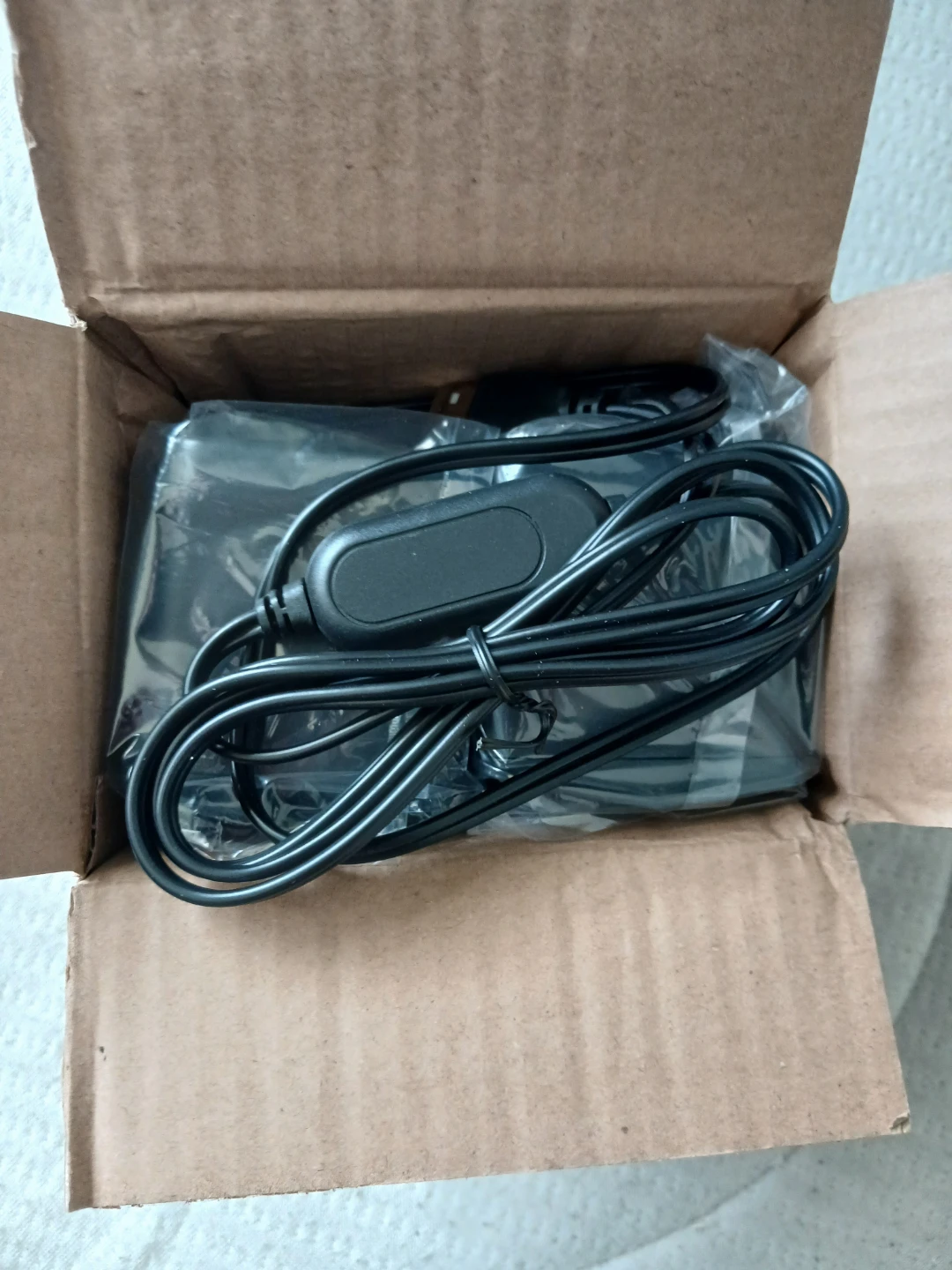 Wired Speakers W/ 2.0 Channel Stereo - photo 2