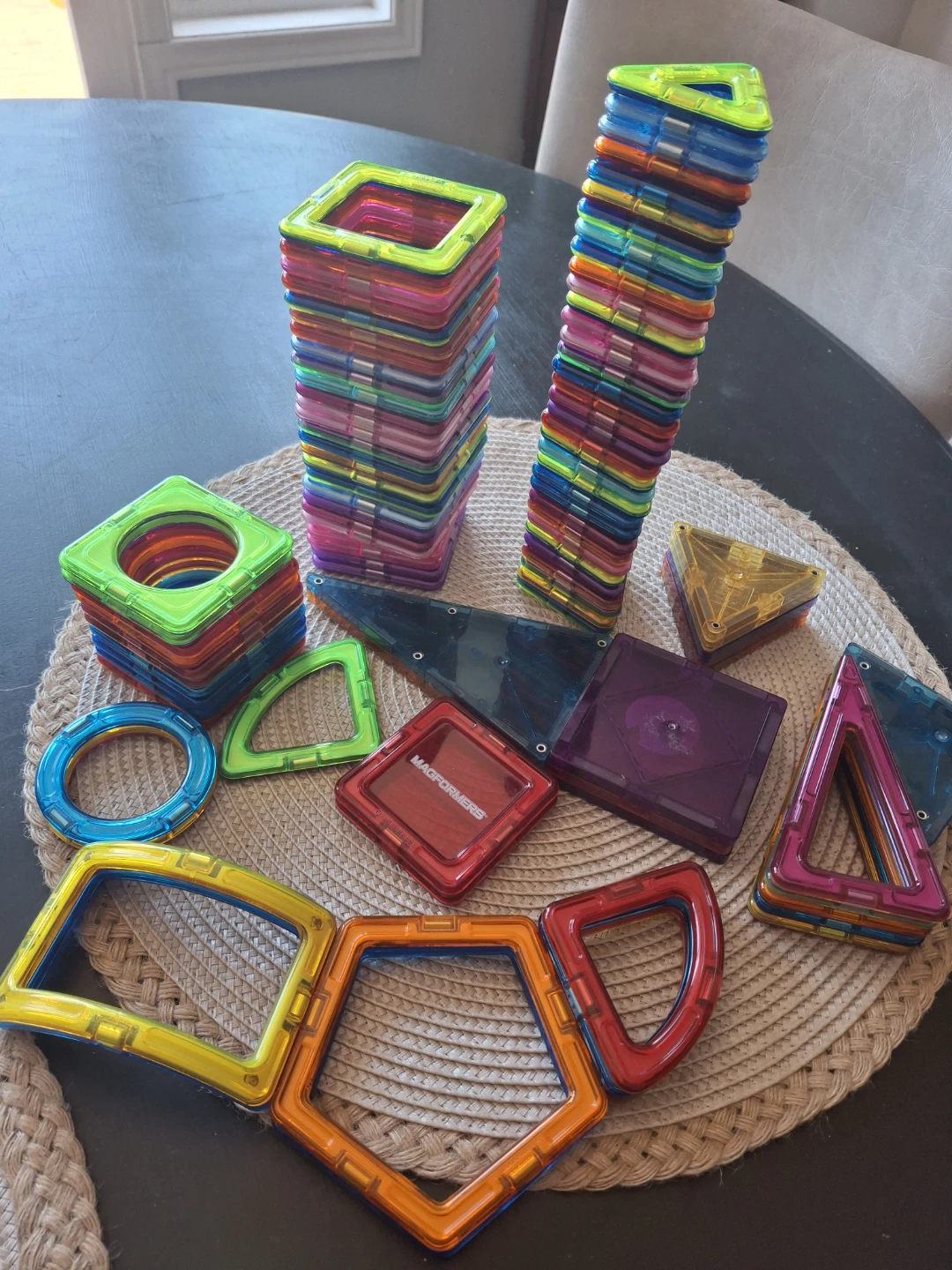 Magformers Magnetic Building Tiles