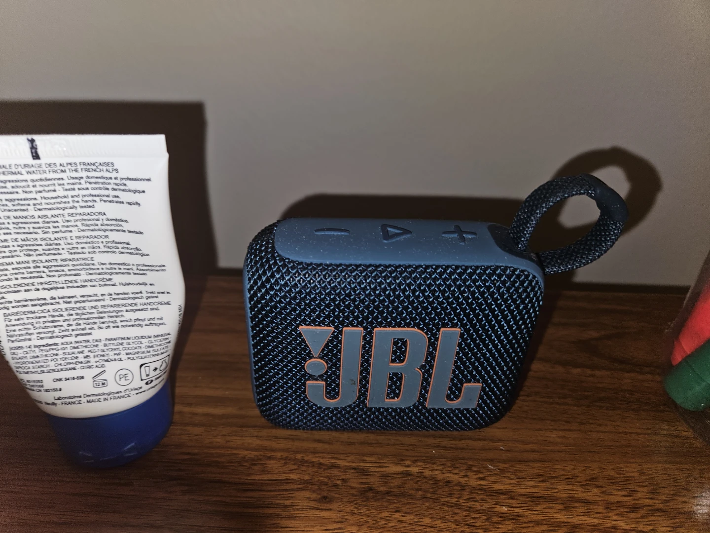 JBL Clip 3 Portable Bluetooth Speaker - Blue - photo 2