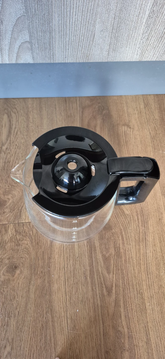 Glass Coffee Carafe with Black Lid - photo 2