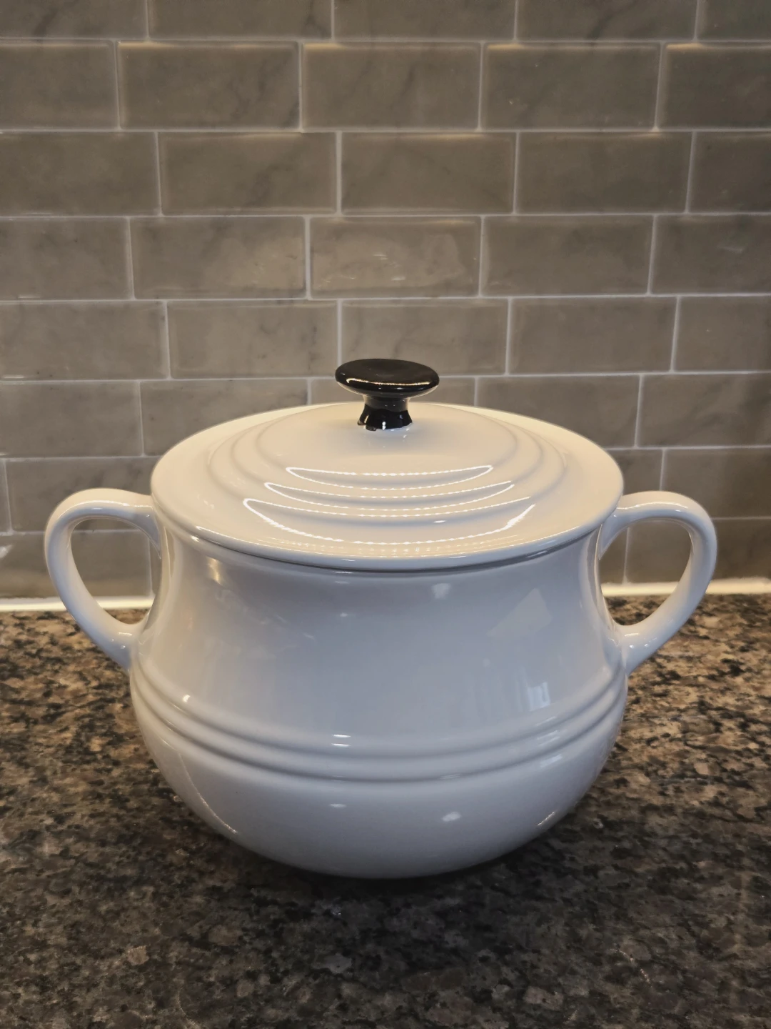 Gourmet du Village Soup & Bean Pot with Lid