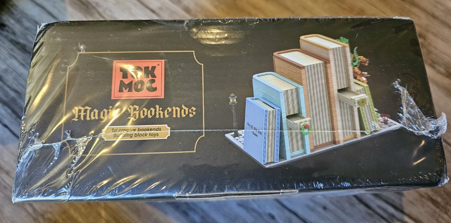 TOK MOC Magic Bookends Building Block Toys(Sealed) - photo 2