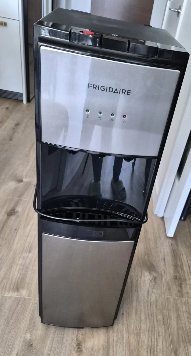 Water Dispenser