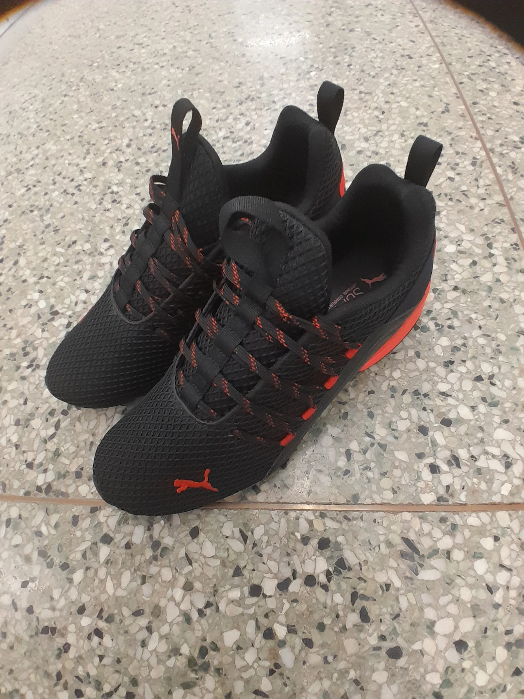 Puma Black & Red Athletic Shoes Men's Size 12 - photo 4
